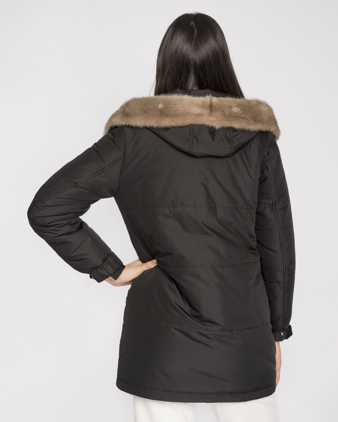 Женская зимняя куртка «UM&H 385768478» черный