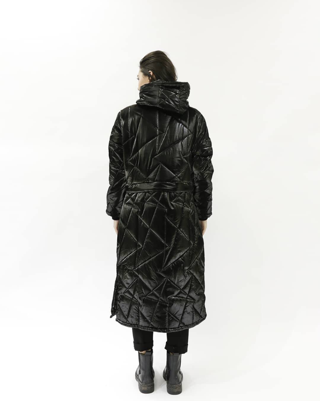 Черная куртка HANYM (2021, весна)